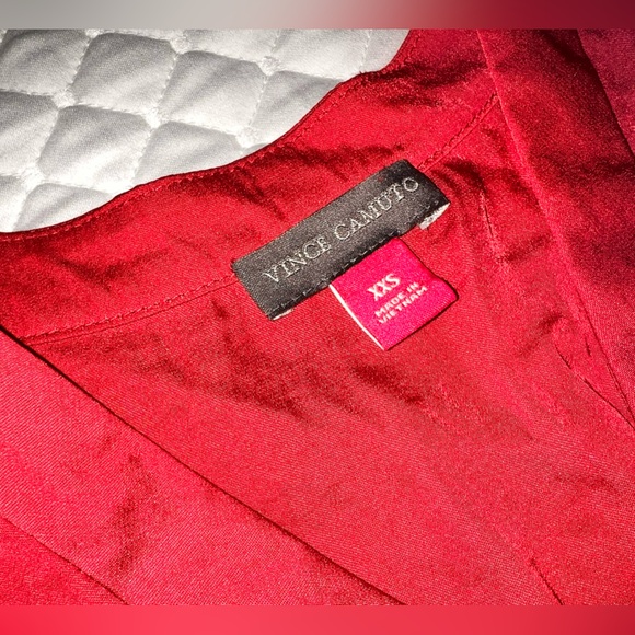 Silk Vince Camuto Top - Picture 2 of 2